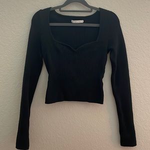 Black Abercrombie & Fitch sweetheart neckline sweater (size x-small)